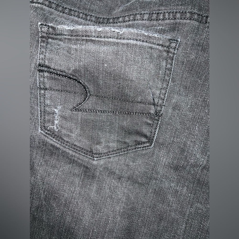 American Eagle Black Skinny’s - Picture 6 of 8